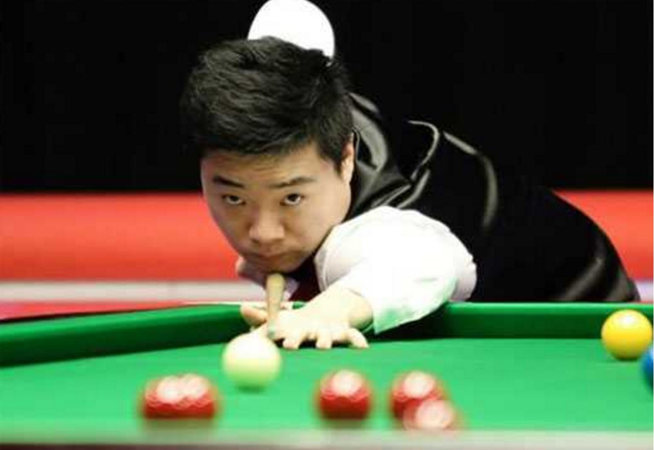 和球迷的广 和球迷的广