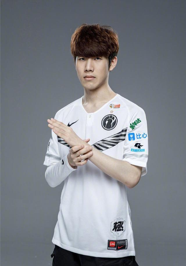 前三个50 前三个50