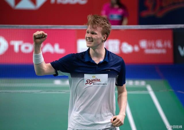 布云朝克特 布云朝克特