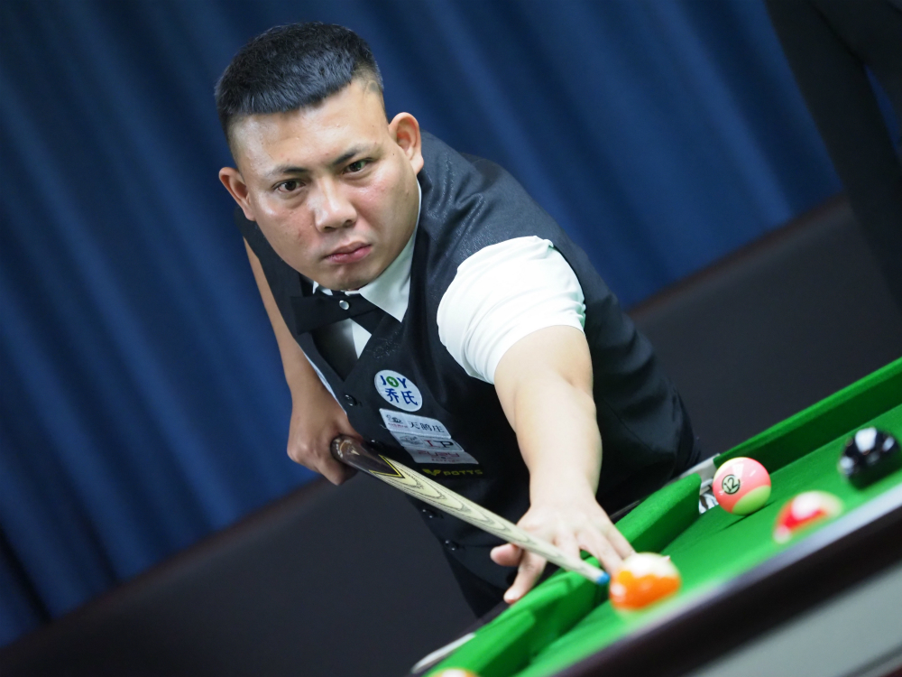 他都显得力 他都显得力